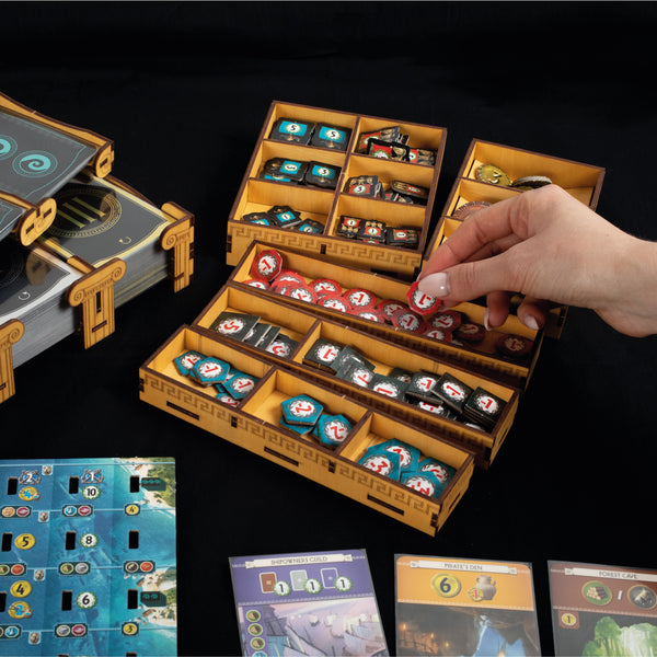 Functional storage trays for 7 Wonders game elements